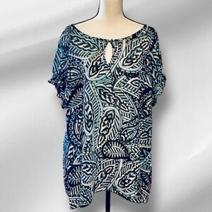 Lane Bryant Paisley Blue Floral Sheer Short sleeve Boat Neck Top in 26/28